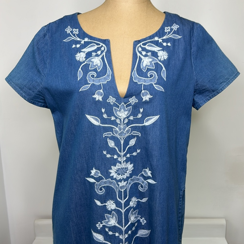 Pendleton Tala Floral Embroidered Split Neck Blue… - image 4